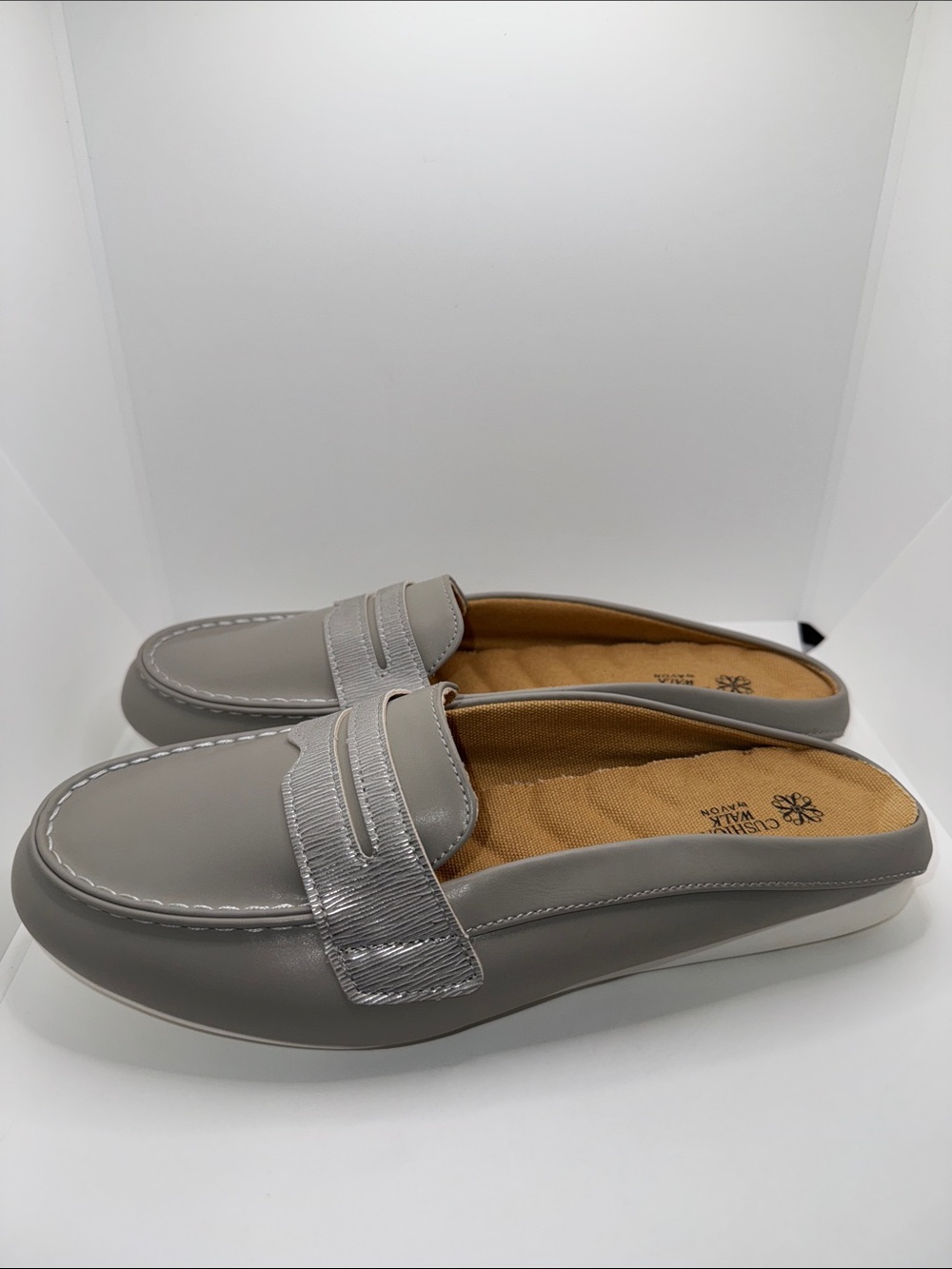 Avon Cushion Walk Slip On Loafers Mules Gray Vegan Leather Women’s 10